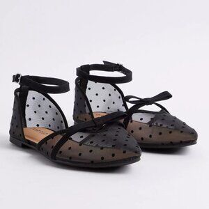 NWT Torrid Polka Dot Mesh Pointed Toe Flat - Black (WW)